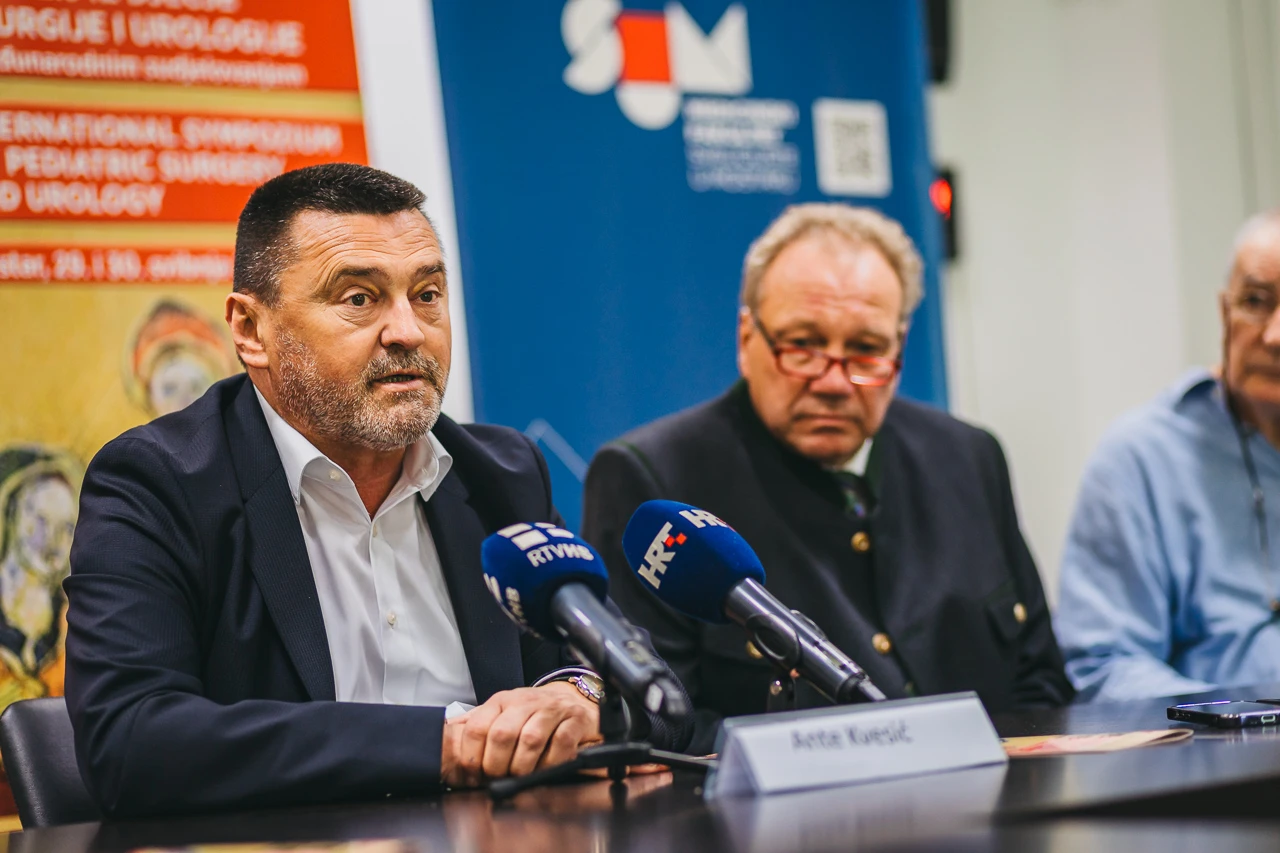 XX. jubilarni Simpozij dječje kirurgije i urologije