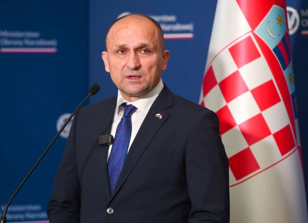 Anušić odbacuje navode o optužnicama: ''Hrvatska vojska nije činila ratne zločine''