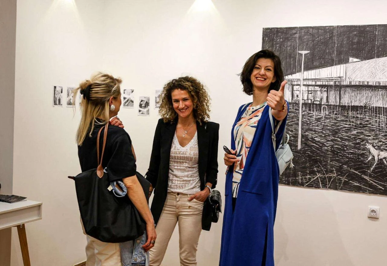 FOTO | Izložba "Vrba u Rezonu – Paralelne prakse" spojila urbanu kulturu i likovnu umjetnost