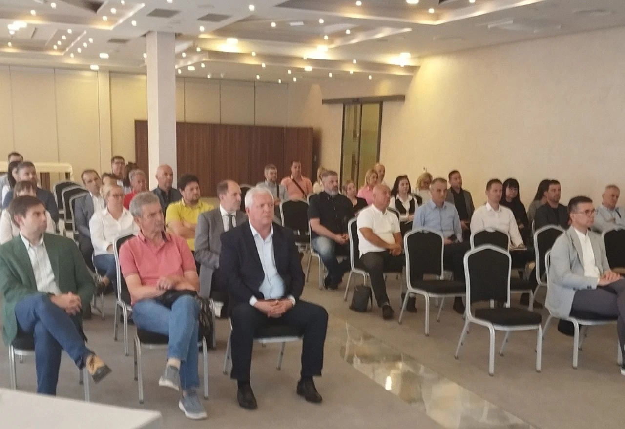Hadžić: FBiH prvi put uvodi potpuni nadzor nad transakcijama u realnom vremenu