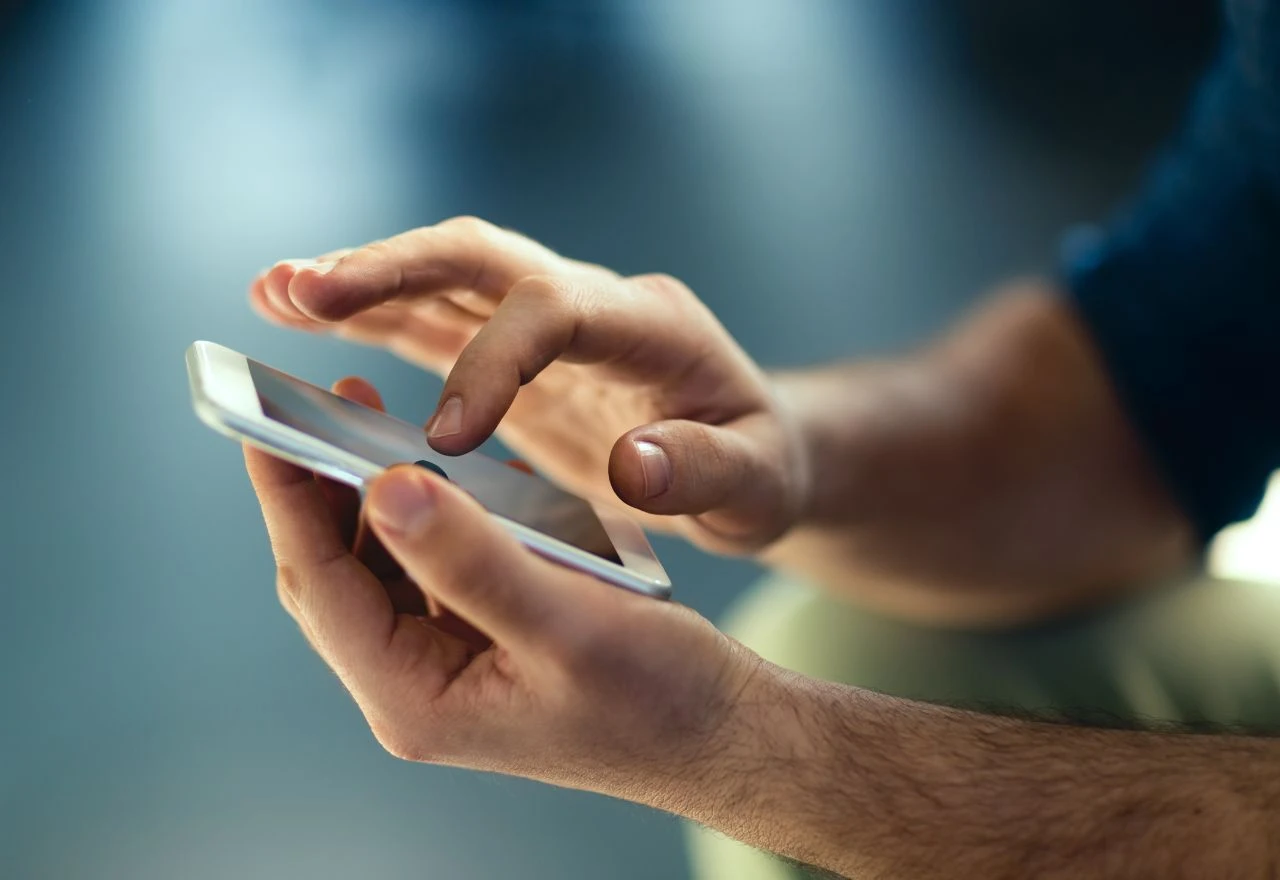 Analitičari predviđaju značajan pad prodaje pametnih telefona ove godine
