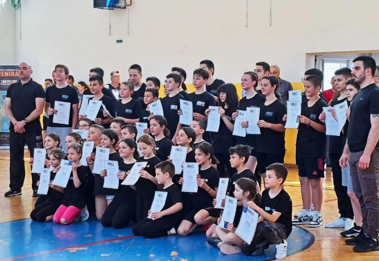 Održano polaganje tehnika samoobrane u Mostaru za djecu i tinejdžere