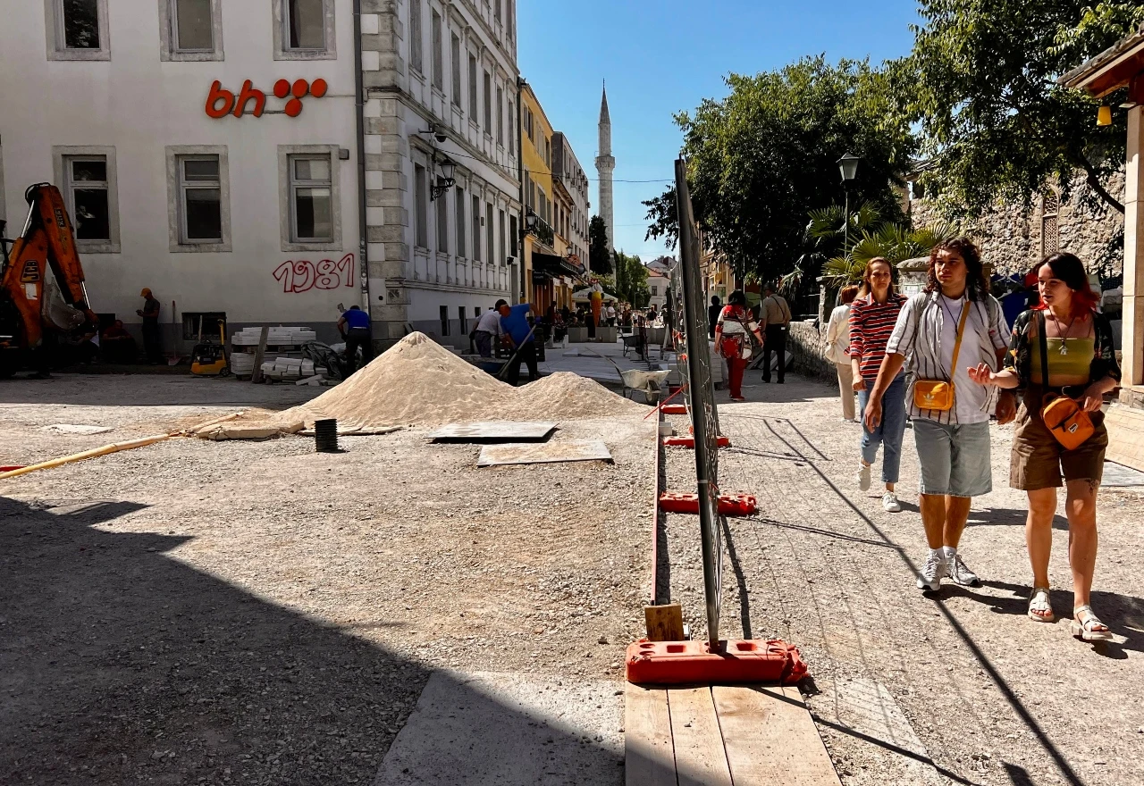 Radovi u Fejićevoj ulici probili rok: Iz Grada Mostara otkrili razloge