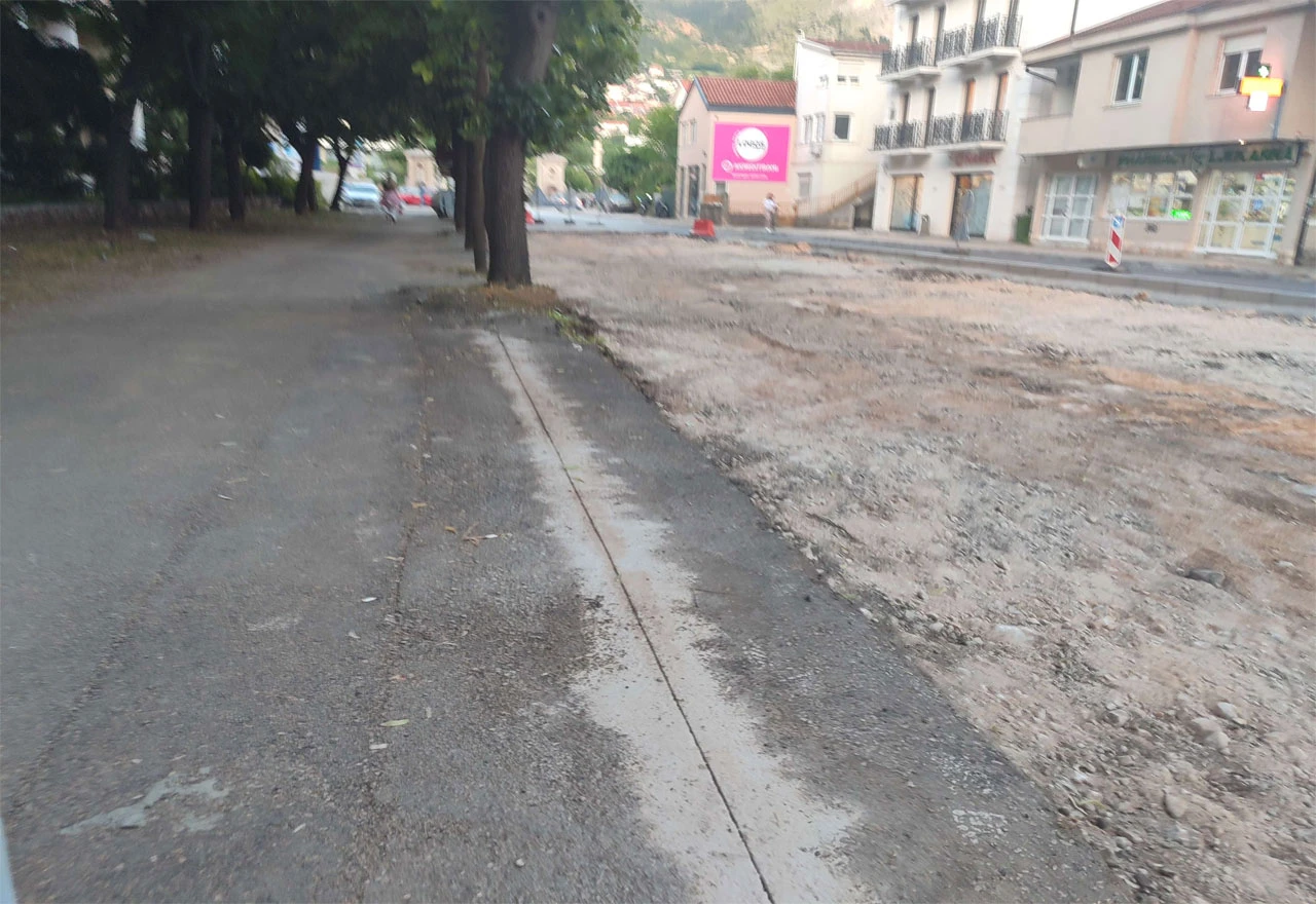 FOTO | Linija koja u Mostarcima budi strah