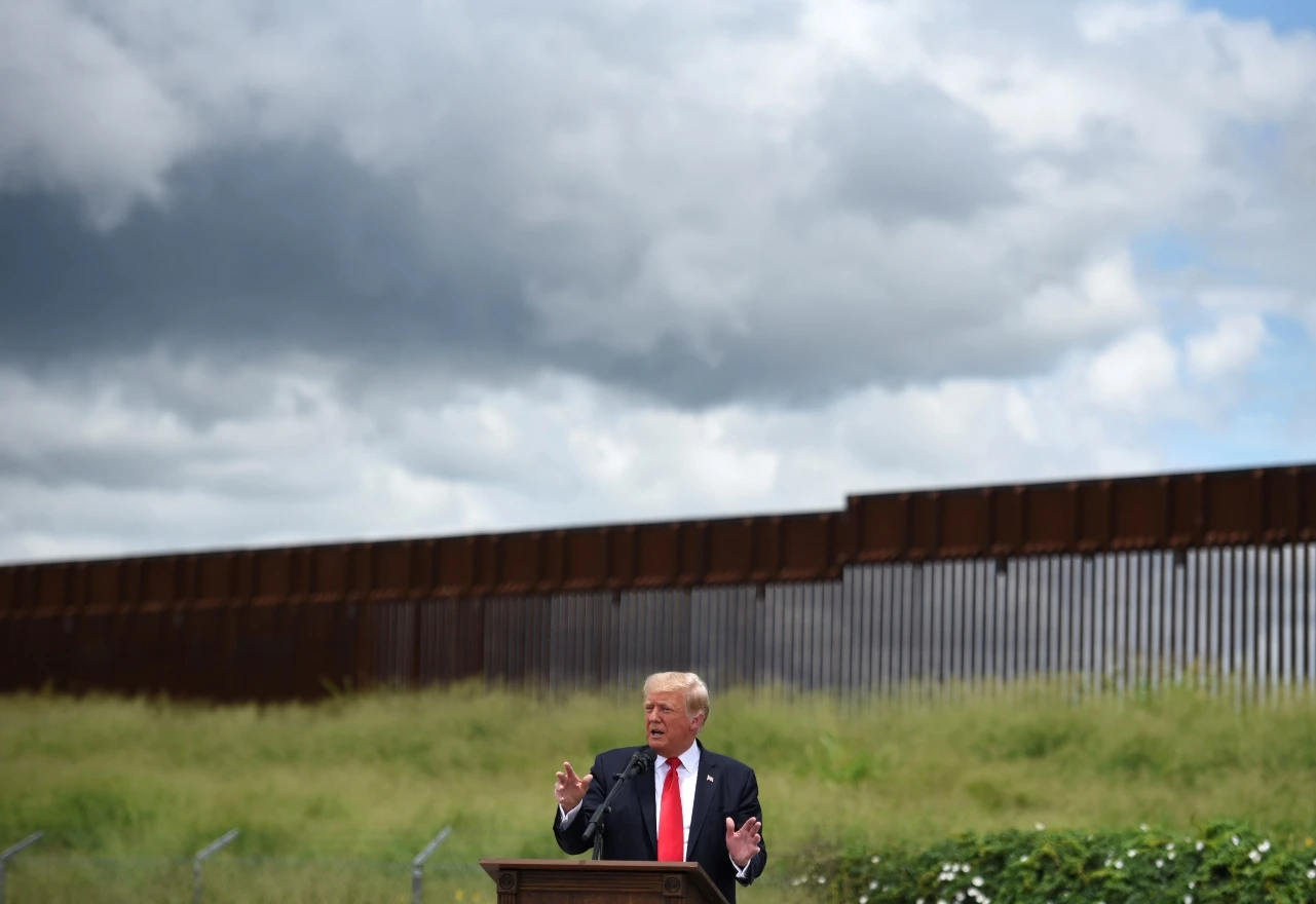 Trump zabranio ulazak u SAD državljanima 12 zemalja