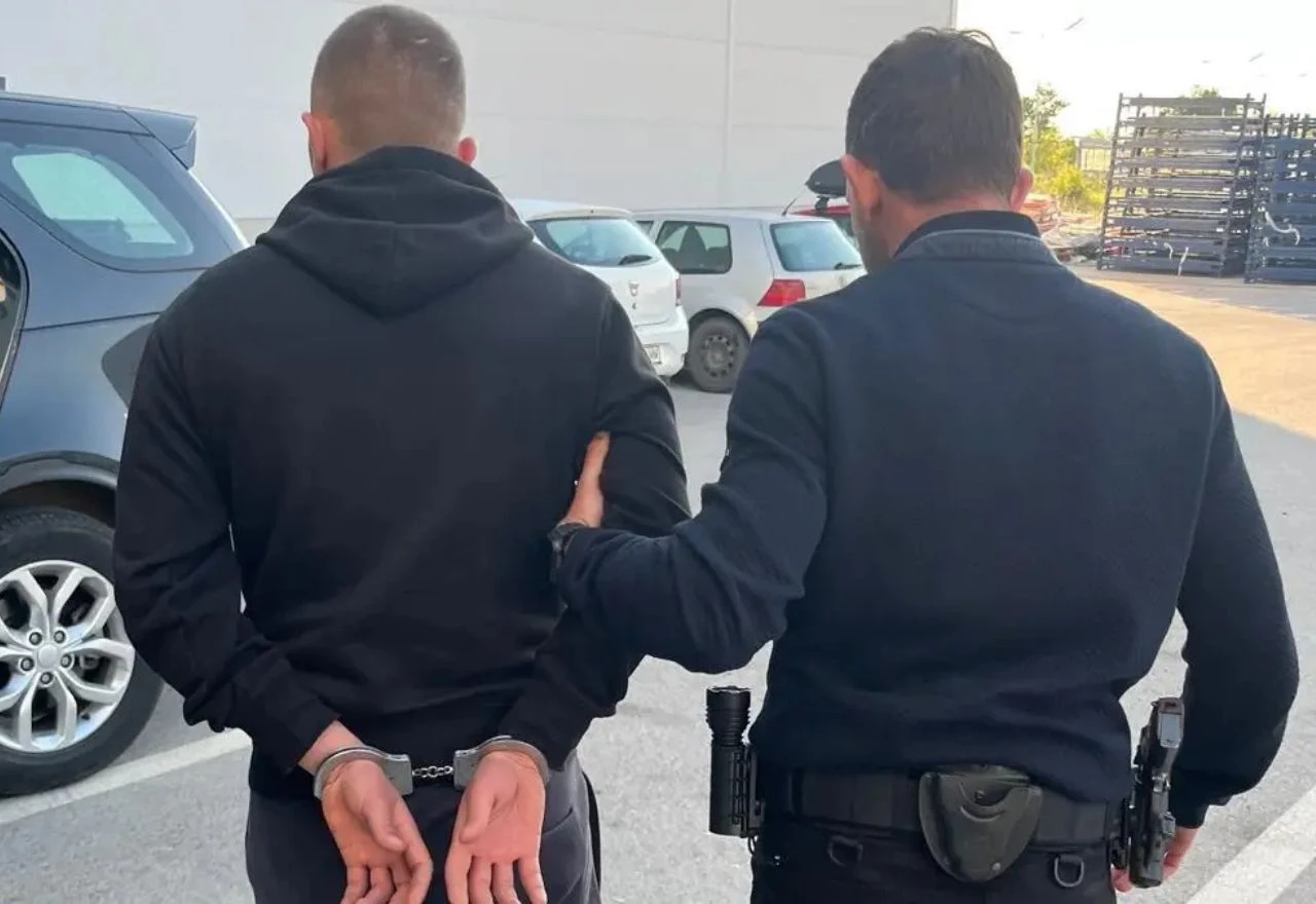 Razbijena krijumčarska mreža: Migranti plaćali 8.500 eura za put u EU