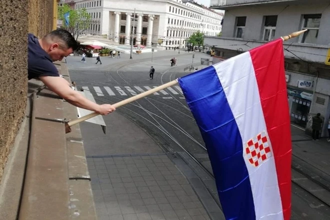 HAZU kaže da prvo bijelo polje na hrvatskom grbu nije sporno