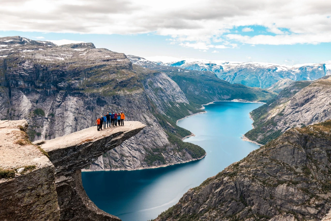 Norveška uvodi turističku taksu zbog prekomjernog turizma