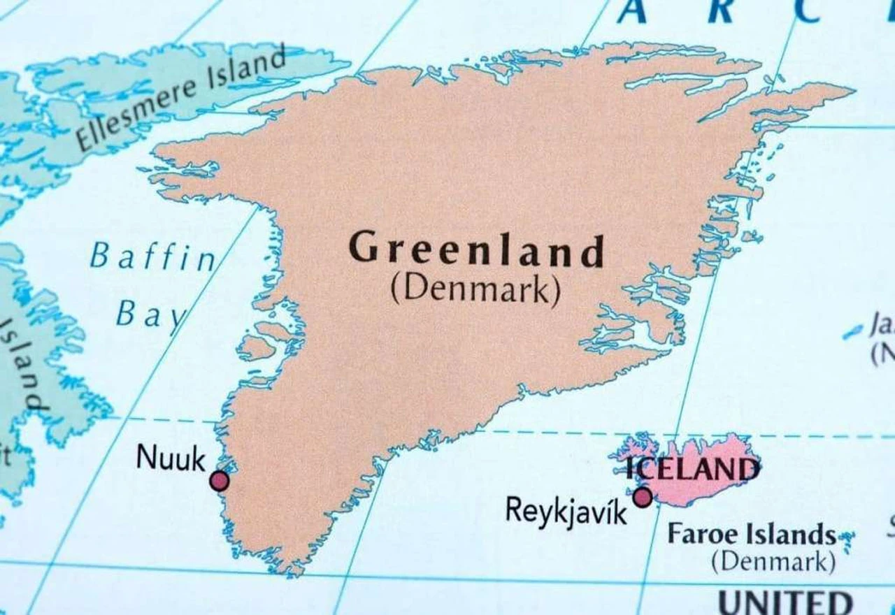 Macron stiže na Grenland: Francuska i Danska protiv američkih ambicija