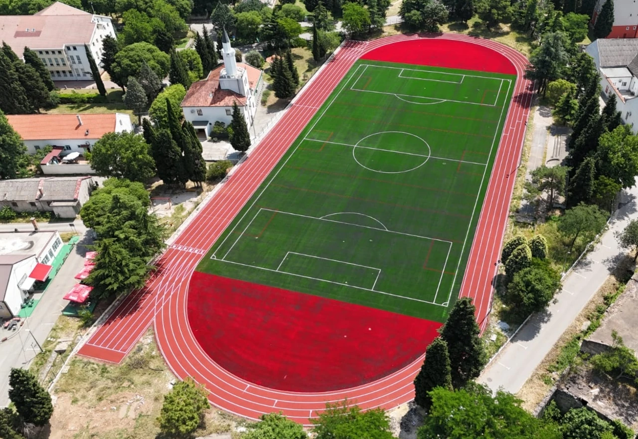 Sportsko-rekreacijski centar Univerziteta "Džemal Bijedić"