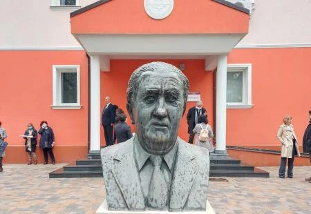 UNMO: Otvoren natječaj za upis studenata u prvu godinu I i II ciklusa studija za akademsku 2025./26.