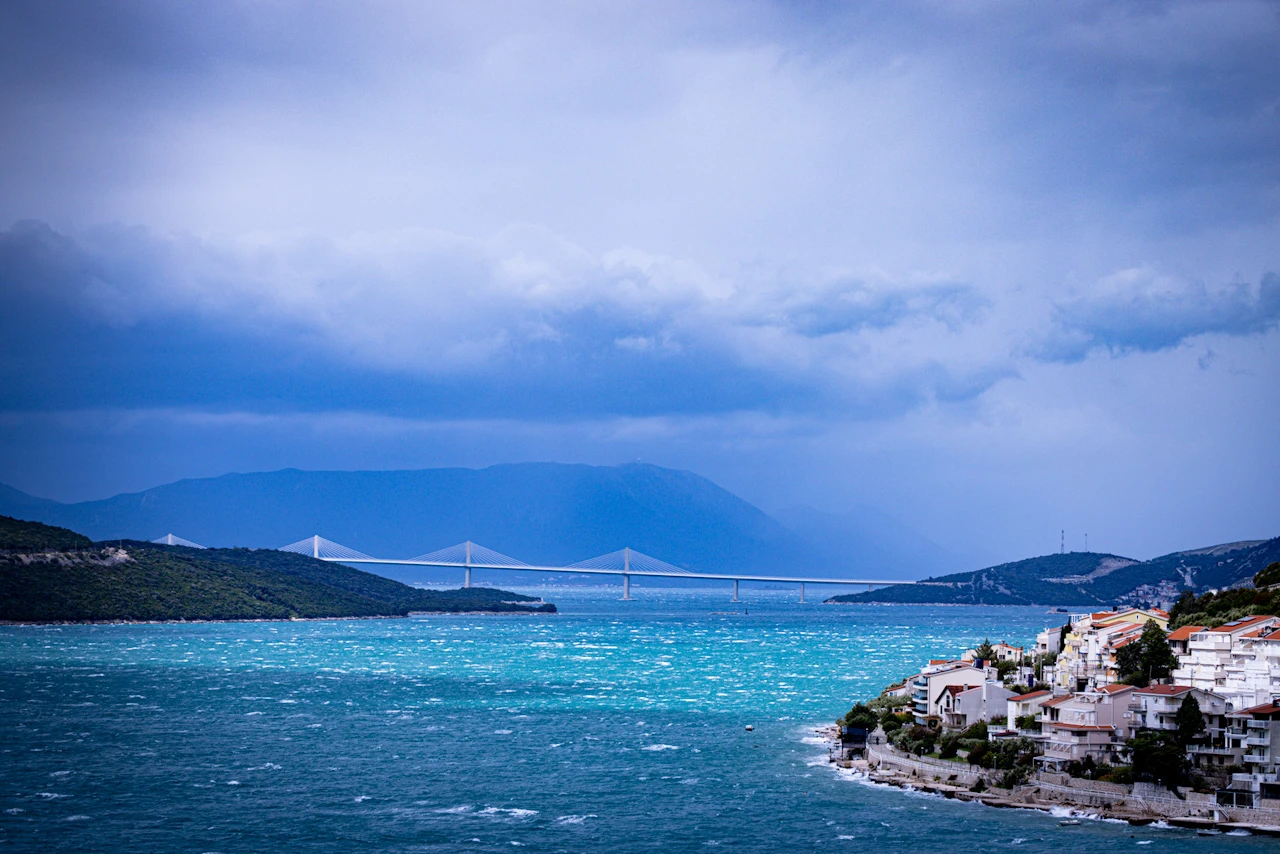 Sada i iz Mostara svakodnevne linije za Neum