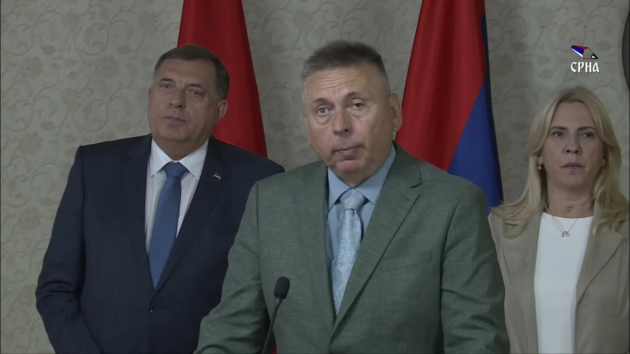 Dodikov odvjetnik će tražiti oslobađajuću presudu: Zakon nije bio na snazi