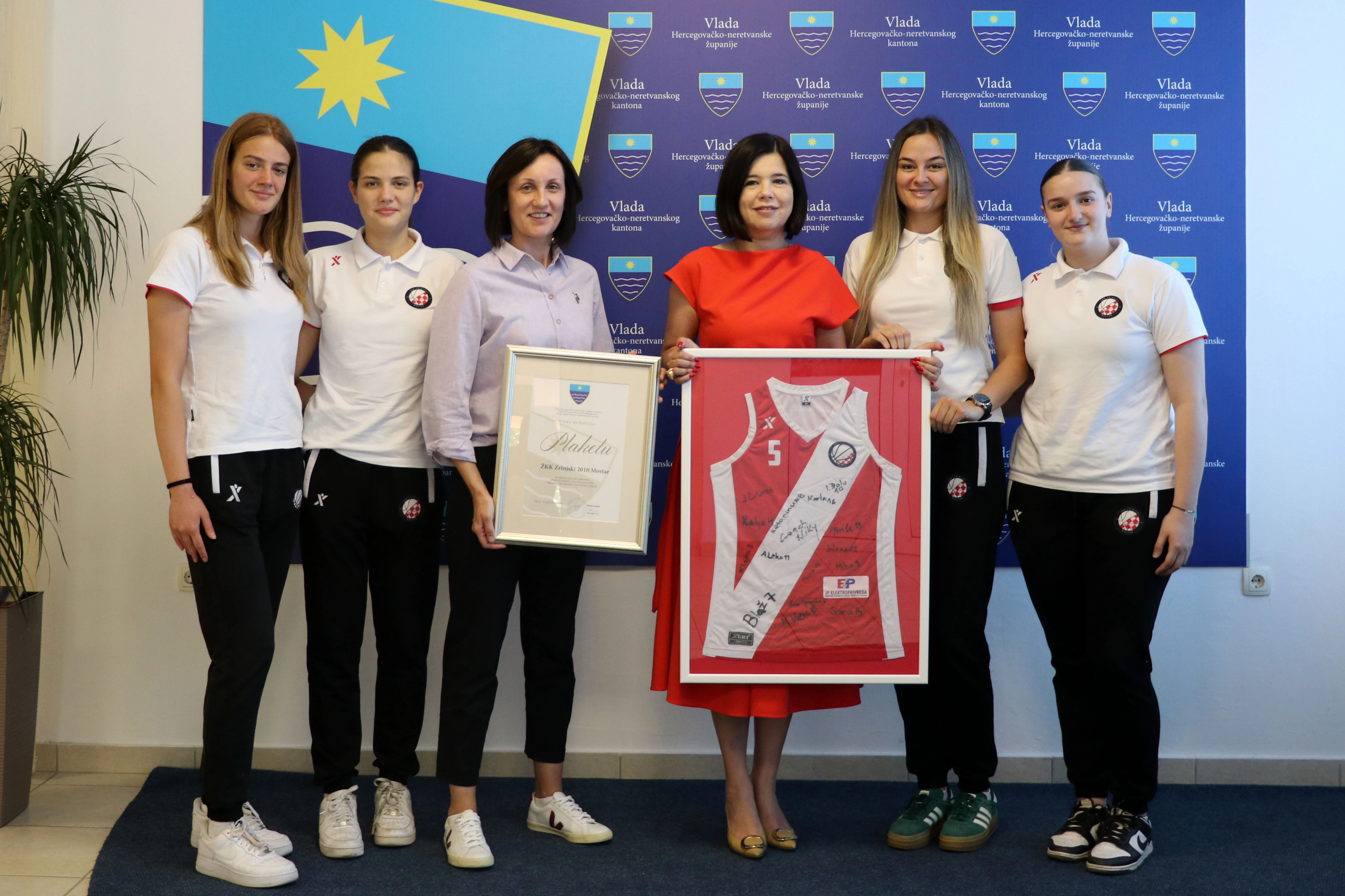 Premijerka HNŽ-a primila košarkašice ŽKK 2010 Mostar