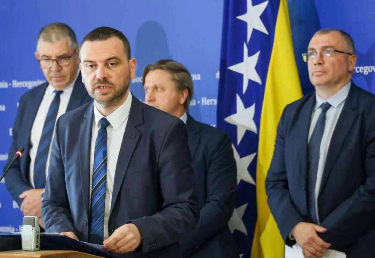 Magazinović obrazložio predložene izmjene i dopune Zakona o zaduživanju, dugu i garancijama