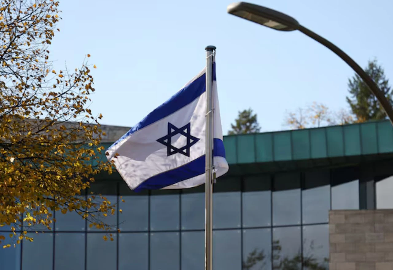 Izrael zatvara veleposlanstva širom svijeta nakon napada na Iran