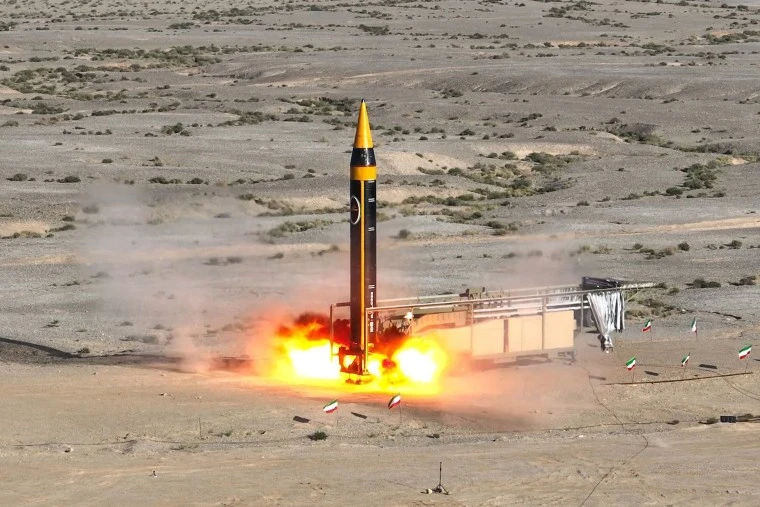 Iran najavio lansiranje rakete Khaibar: Što sve može?