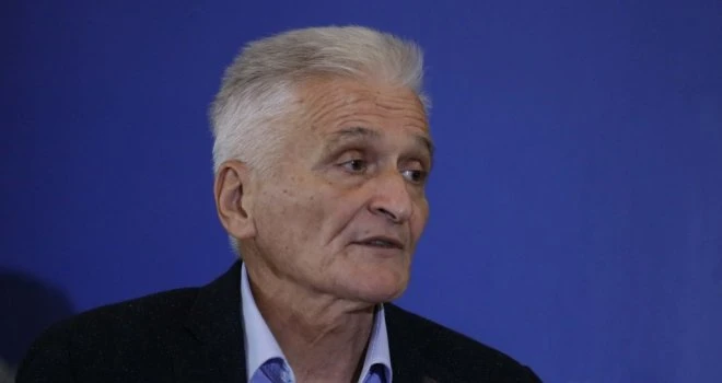 Vuković: "Špirić ponižava Dom naroda, Čović mora promijeniti stranu"