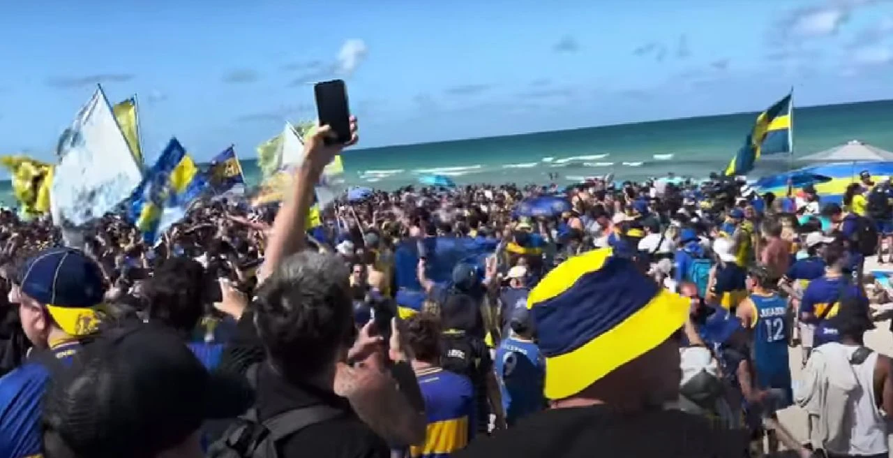 Navijači Boce su uživali na plaži, a onda je stigla poruka ljutih rivala