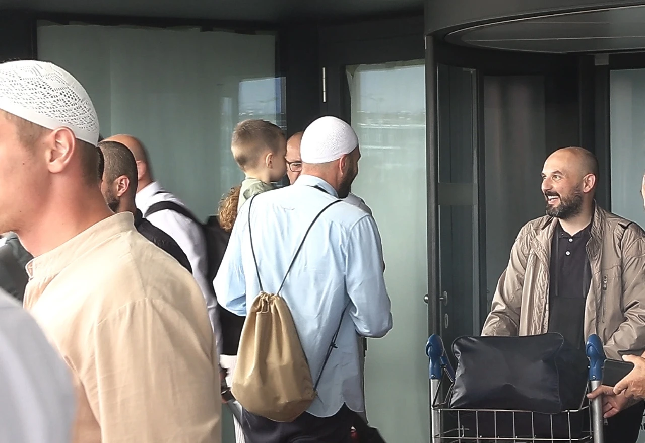 Prva grupa hadžija sigurno stigla u BiH