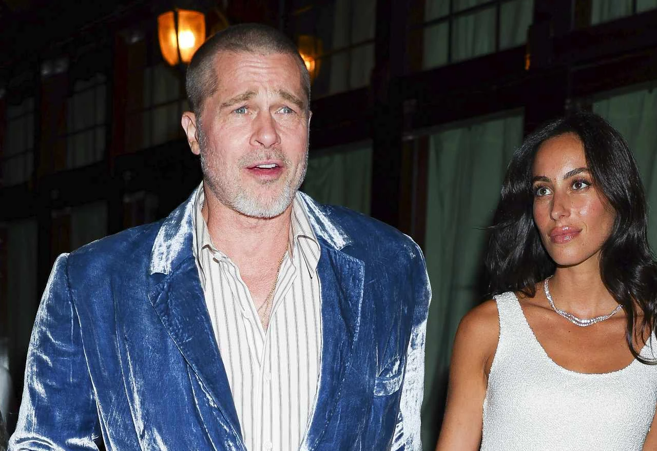 Brad Pitt na promociji novog filma u društvu svoje 26 godina mlađe djevojke