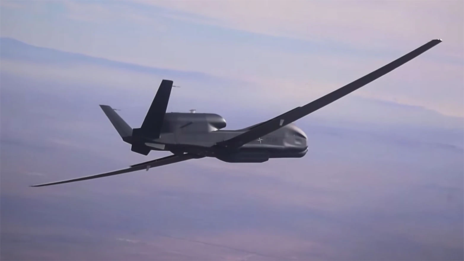 NATO-ov dron poslao hitni kod 7600 iznad Crnog mora