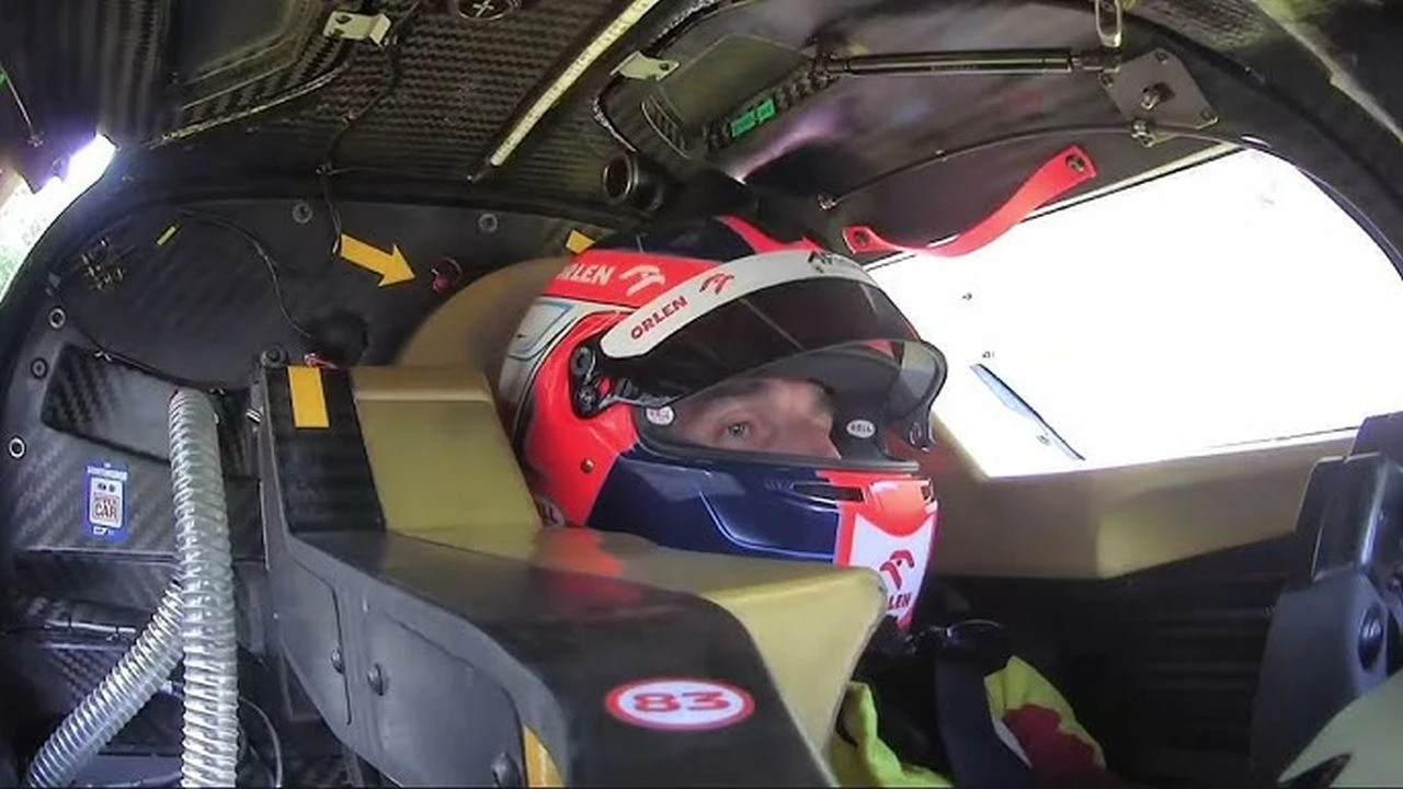 Može Kubica i jednom rukom
