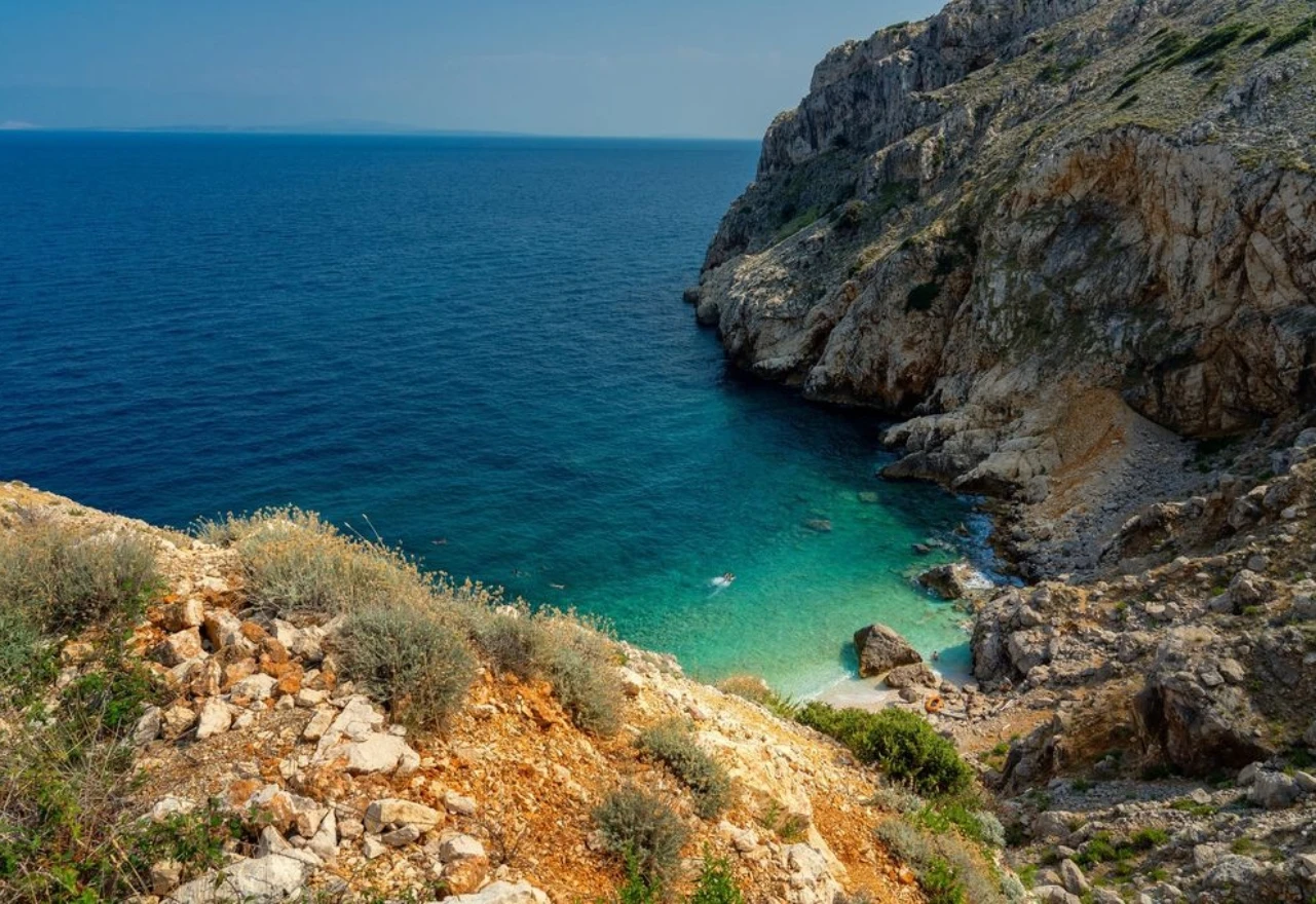 Munja teško ozlijedila Nijemca dok je puštao zmaja na plaži