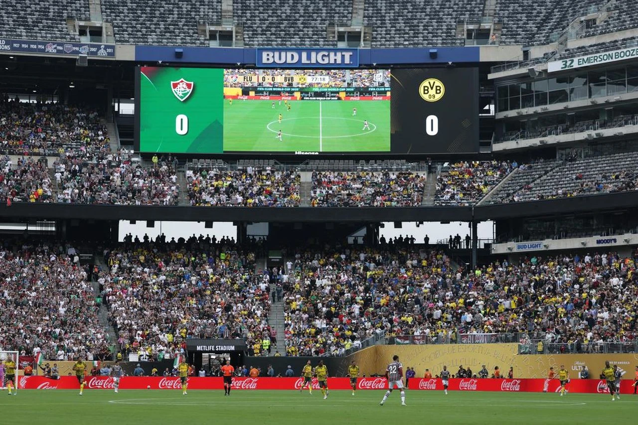 Mršava nula Borussije na polupraznom stadionu