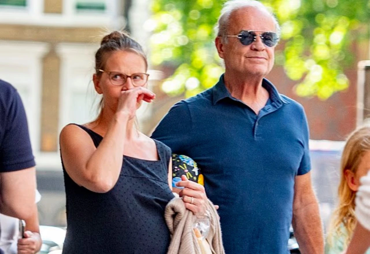Legendarni "Frasier" postaje tata po osmi put - u 70. godini