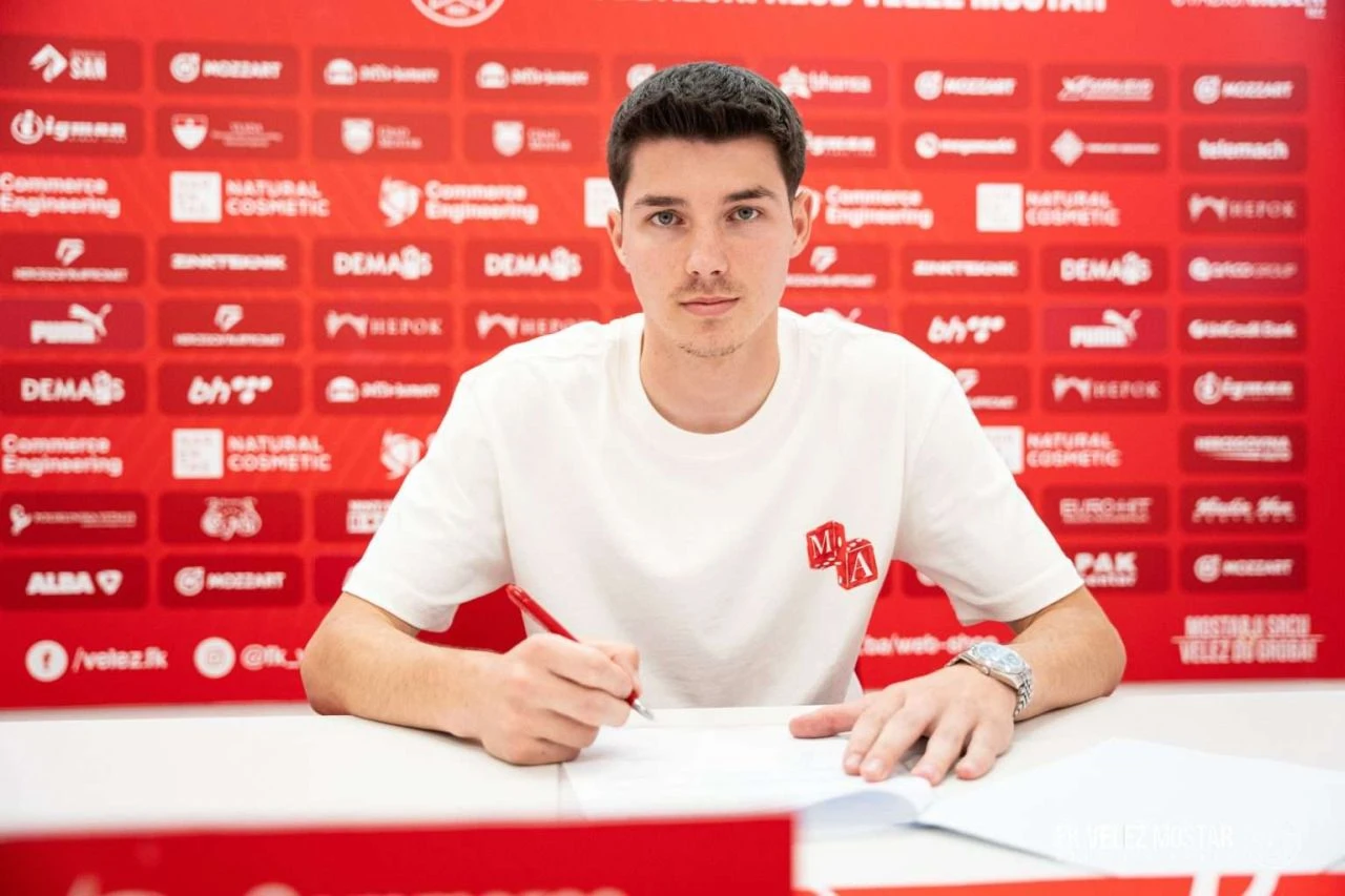 Nakon Race i Mešić stigao u Velež
