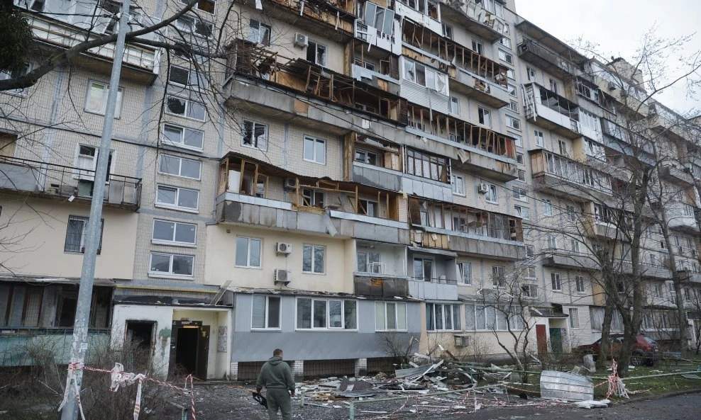Kijev tuguje dok broj poginulih raste na 28