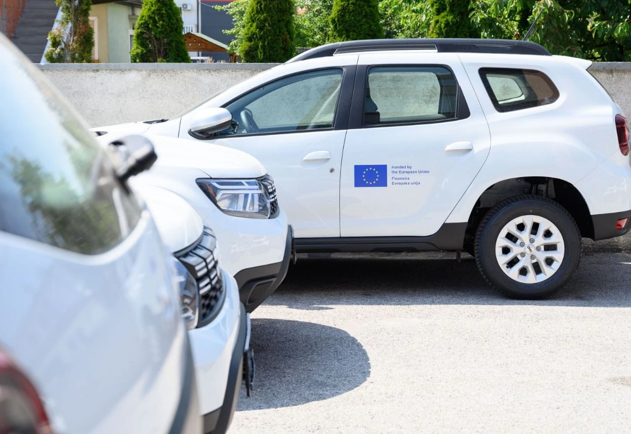 Europska Unija donirala 15 vozila za deminere: Novi zamah u razminiranju BiH