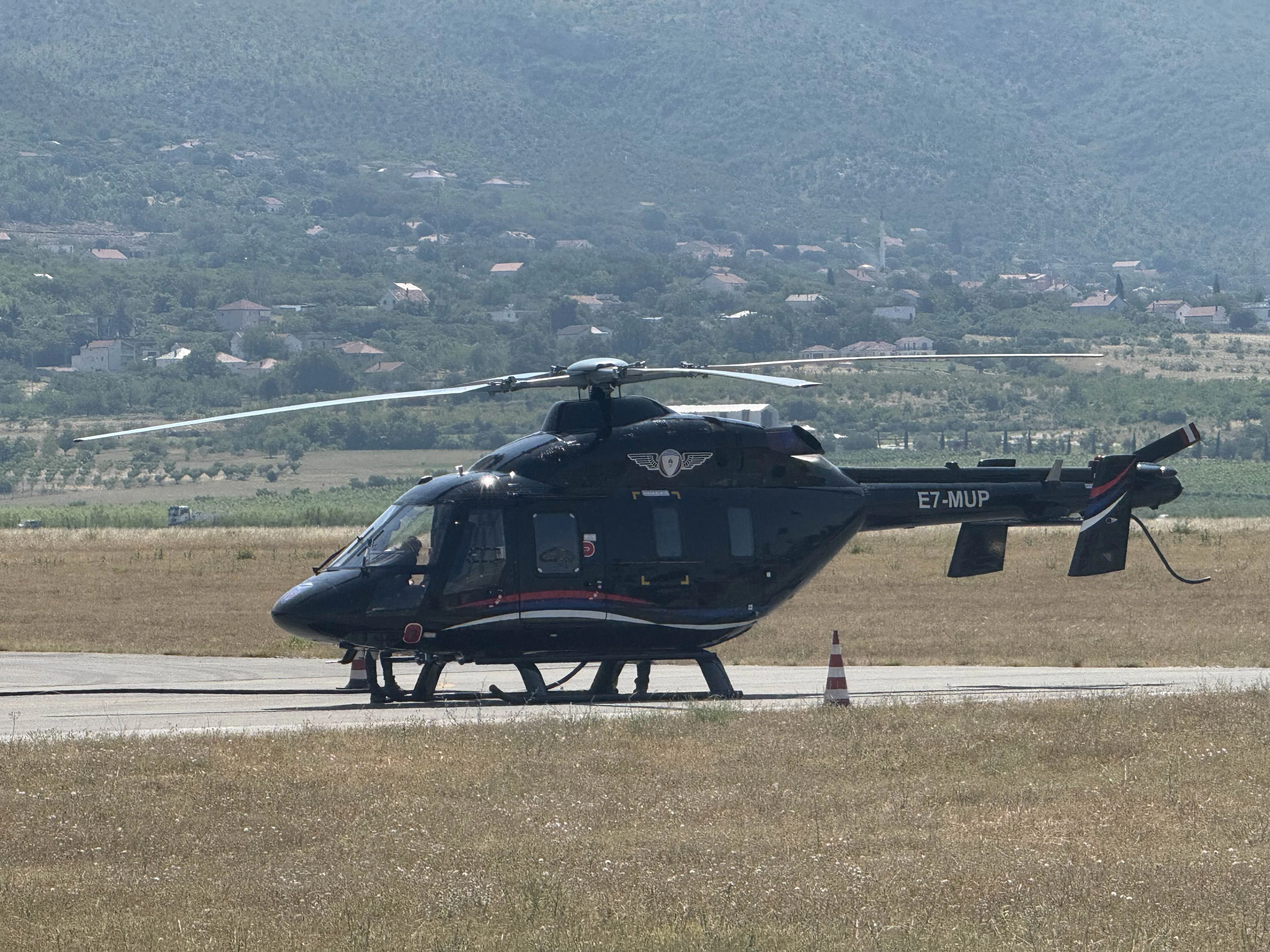 FOTO | U Mostaru se nalazi helikopter kojeg koristi Dodik