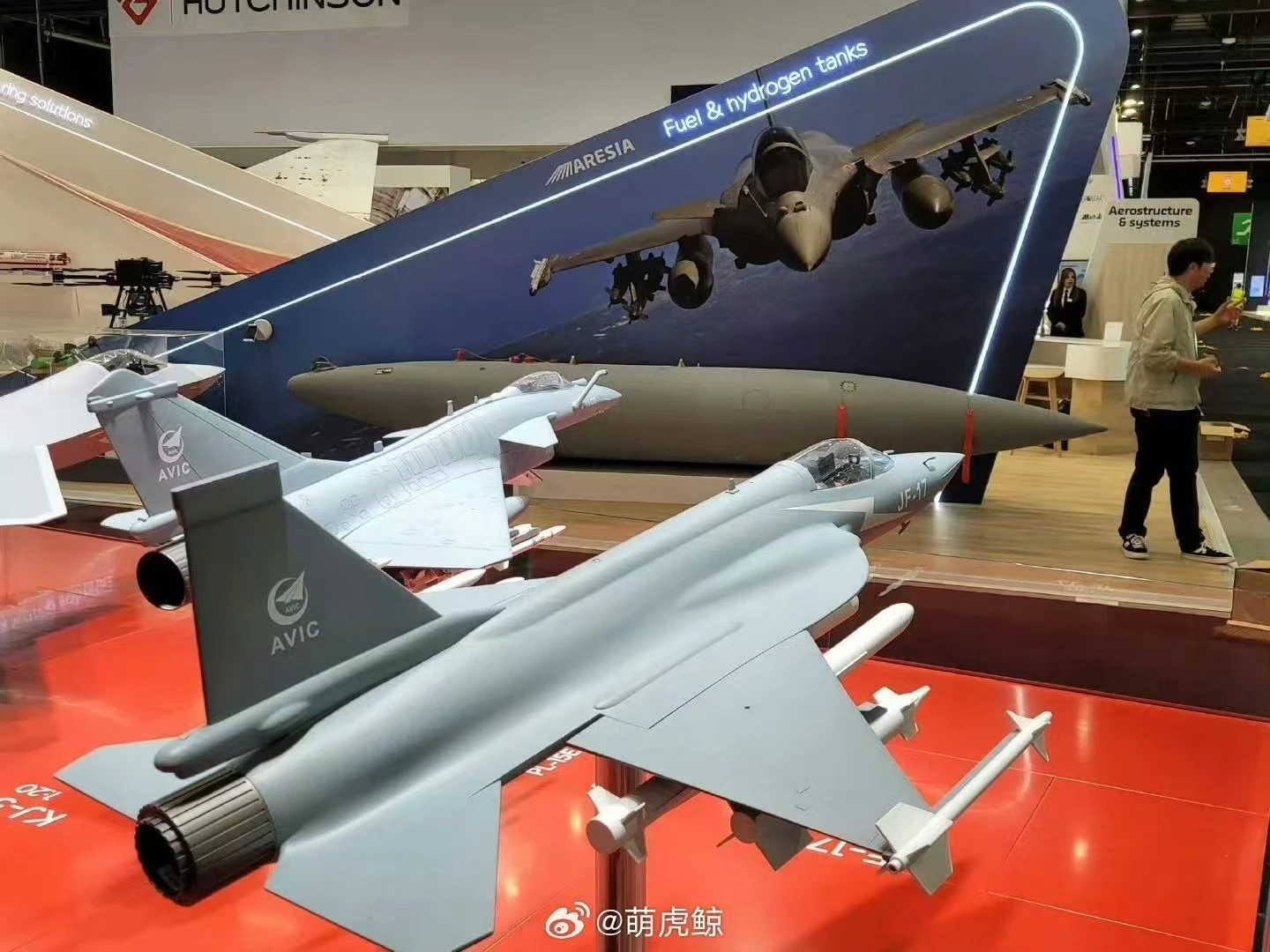 Airshow u Parizu obilježen tragedijom i geopolitičkim tenzijama