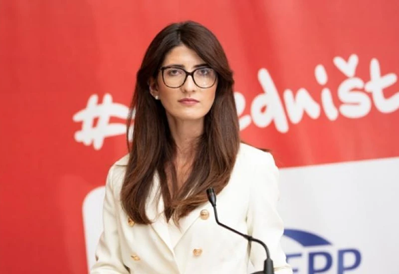 Filipović odgovorila Arnautu: Imam pravo na hrvatsku putovnicu
