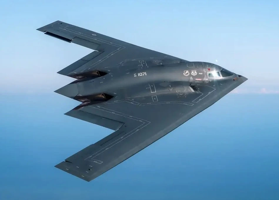 VIDEO | Američki B-2 bombarderi prema Guamu – poruka Iranu?
