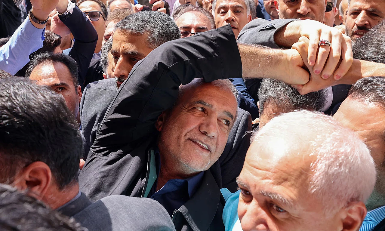 Iranski predsjednik Macronu: Nećemo odustati od nuklearnog programa