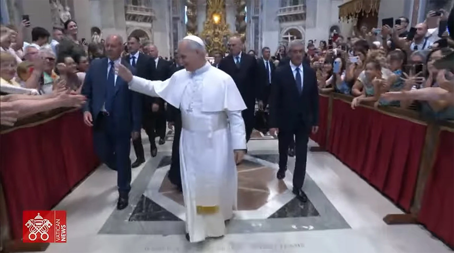Papa Lav pozvao međunarodnu zajednicu da spriječi otvaranje 'nepopravljivog ponora'