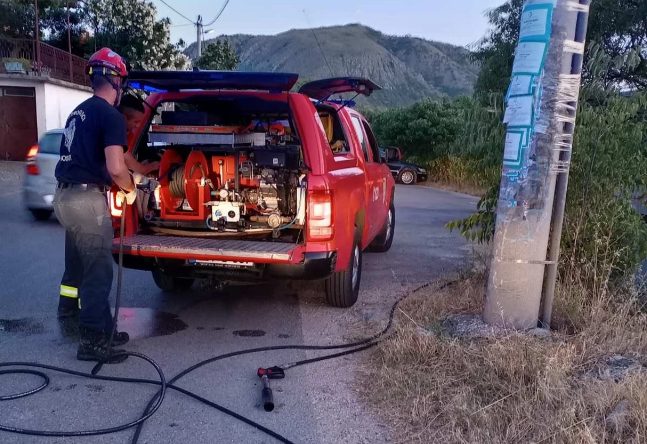 Požar u mostarskom naselju: mještanin uhvatio počinitelje na djelu