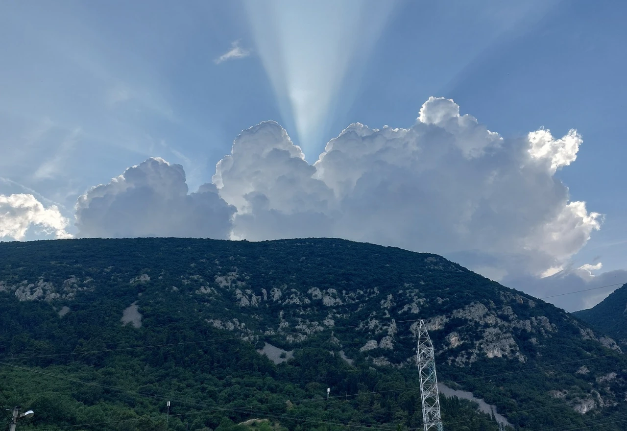 Nevjerovatan prizor na nebu iznad Mostara