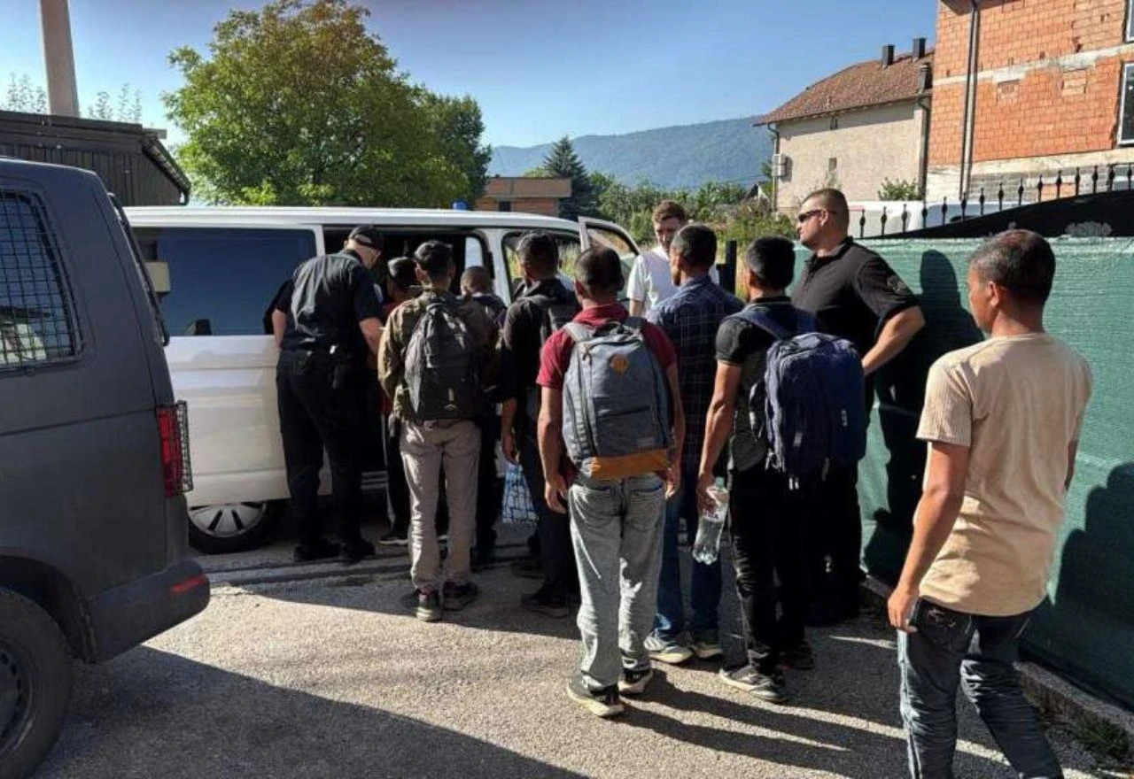 U privatnim objektima na Ilidži pronađena 72 migranta