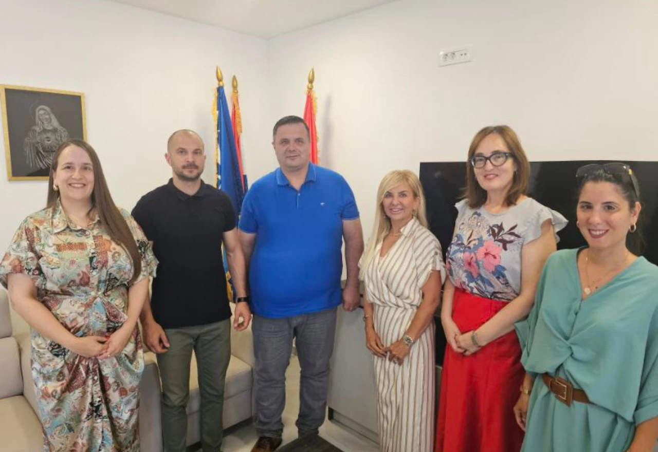 Udruženje "Novi put" i Neum u zajedničkoj borbi za zaštitu žena i djece