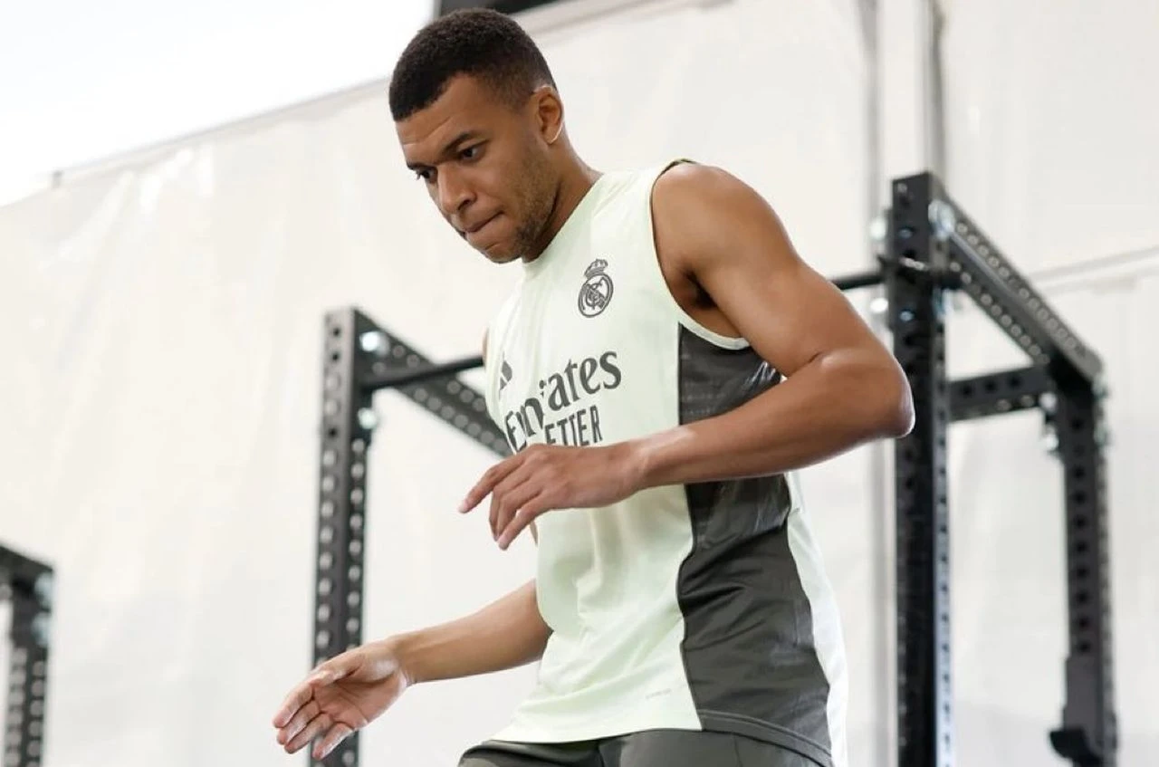 Mbappé u sobi za pet dana izgubio pet kilograma