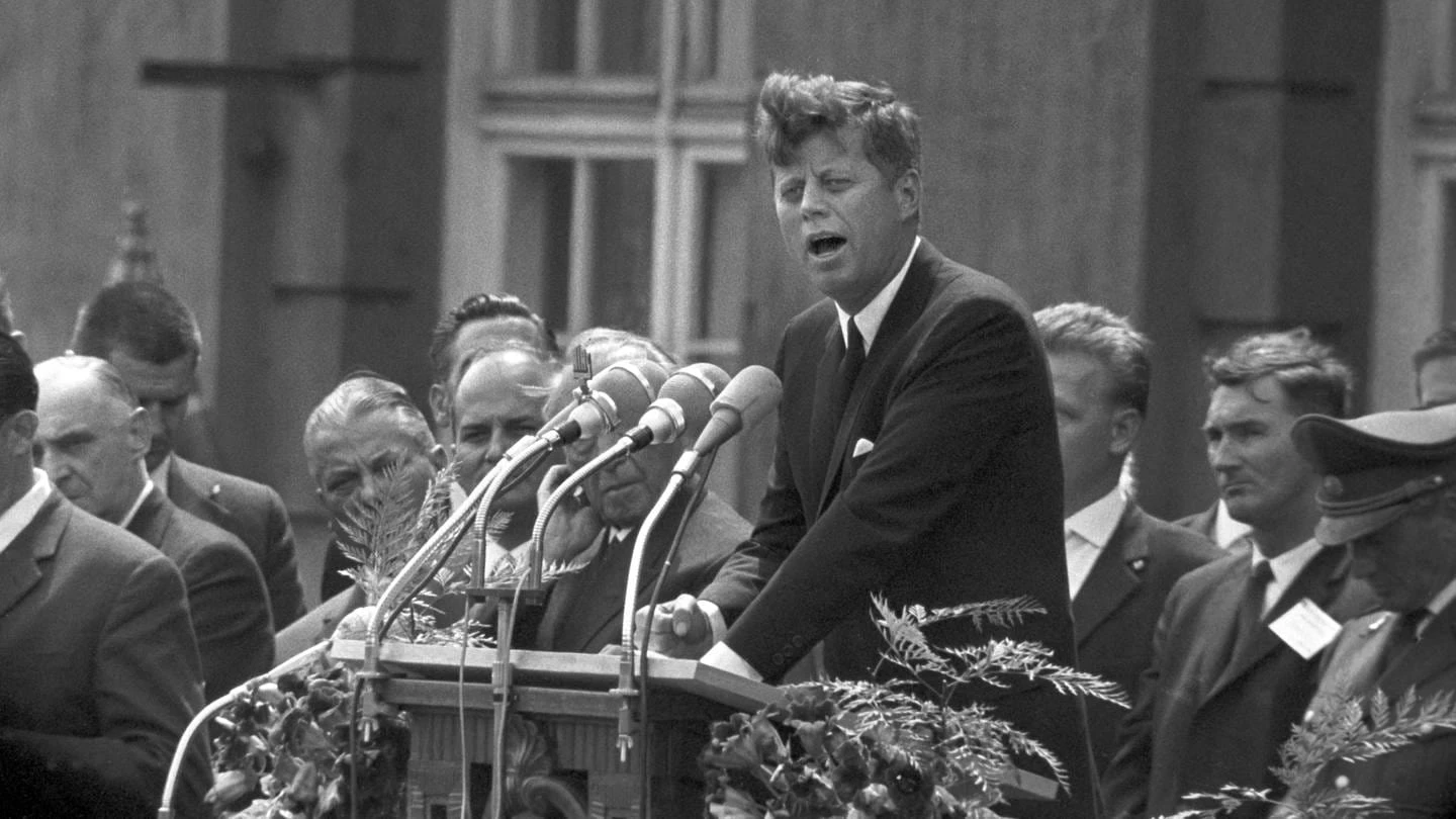 Zastupnica tvrdi: Kennedy ubijen jer se protivio izraelskom nuklearnom oružju