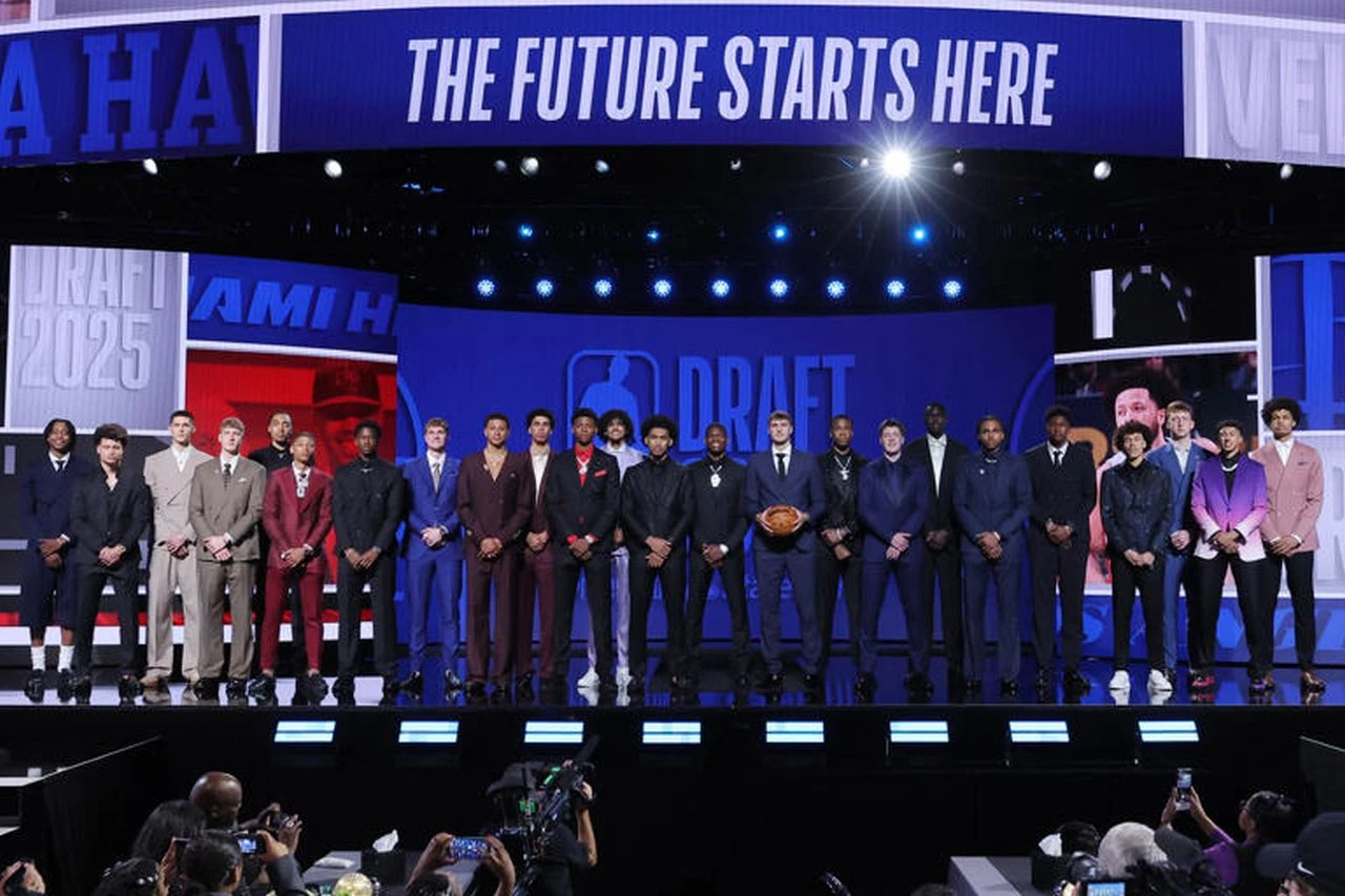 Očekivani draft, Dallas uzeo košarkaša Dukea Coopera Flagga