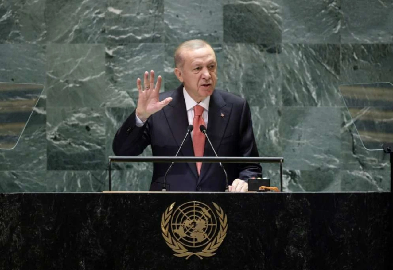 Erdogan otkriva: Trump želi susret s Putinom u Ankari ili Istanbulu