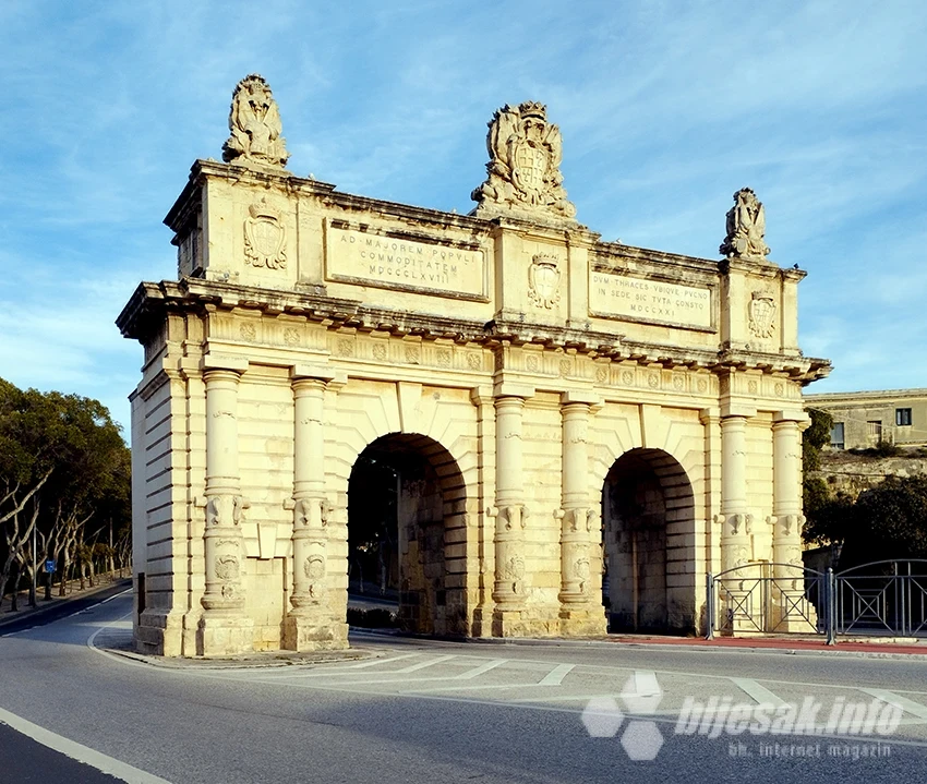 Porta bombi
