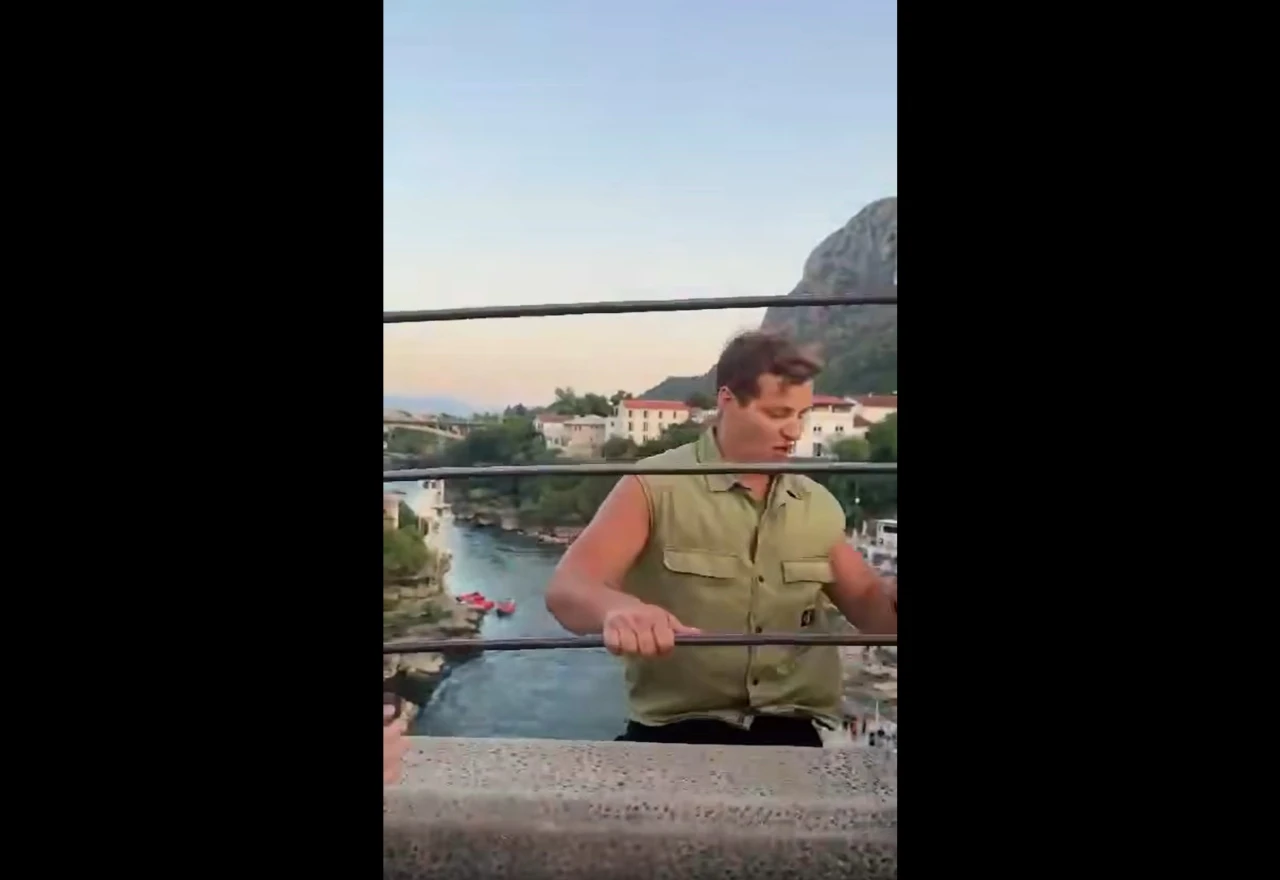 VIDEO | Sporni skok iz drugog kuta: Skakač pokušao upozoriti mladića