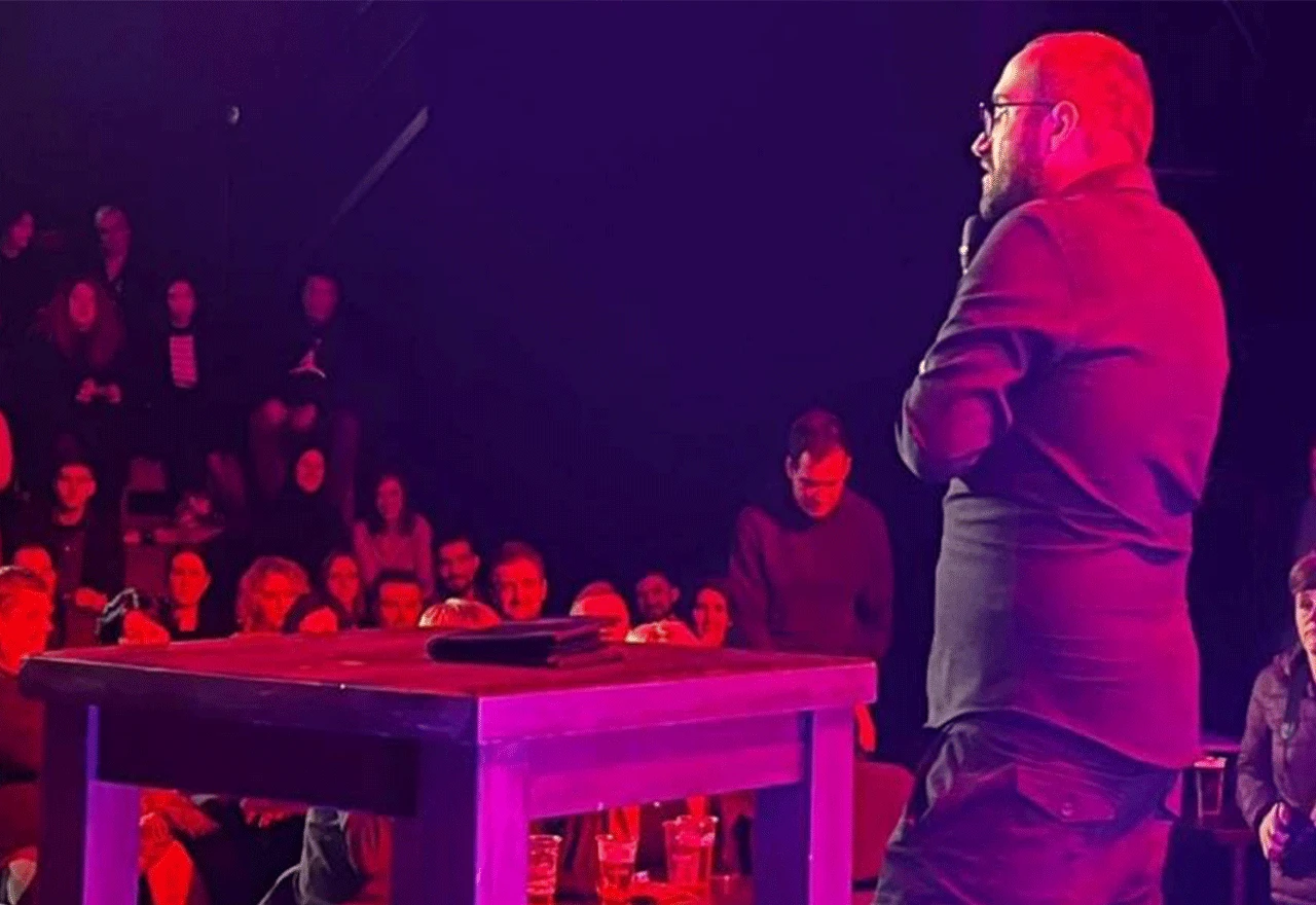 Omer Hodžić: Predugo sam Stand-up komičar, zaboravio sam kako je to ne biti